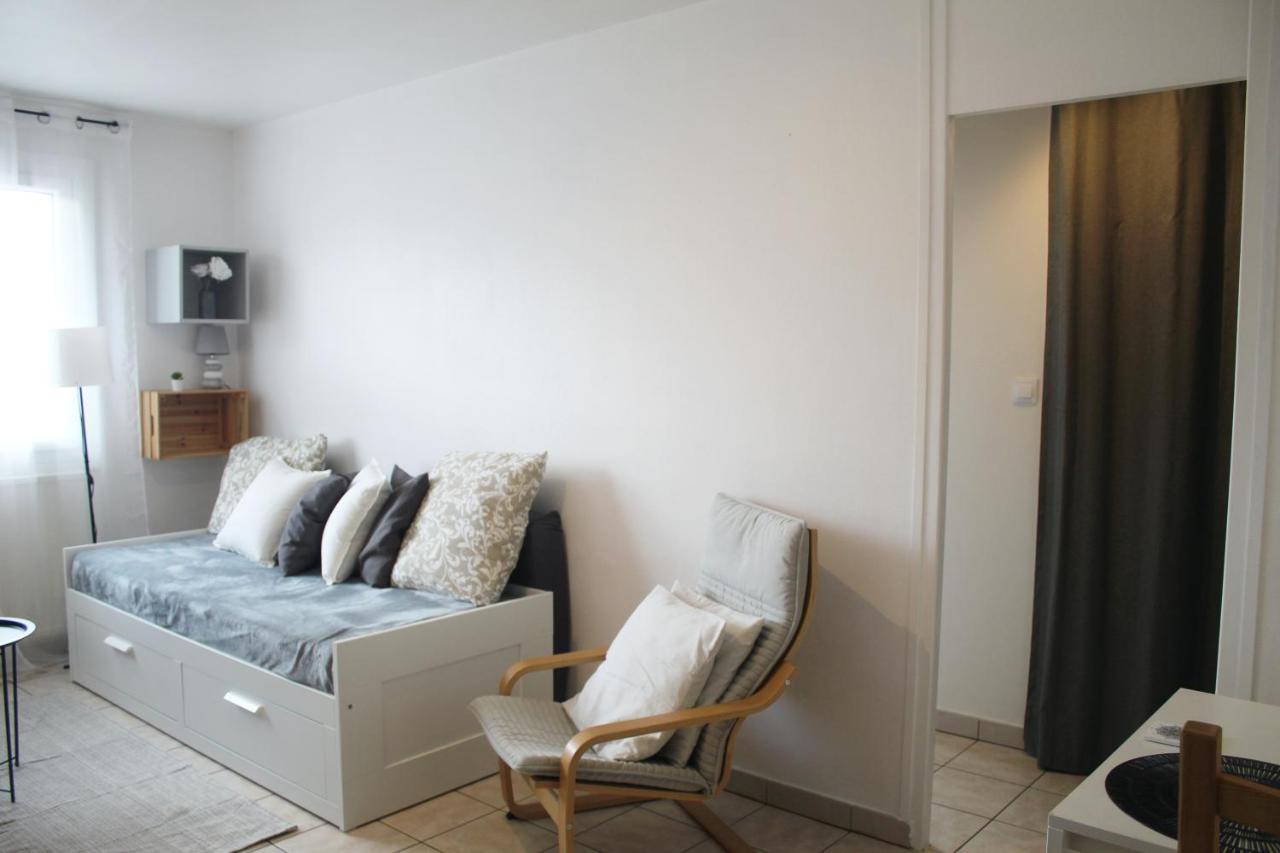 Apartamento La Station - A Proximite Immediate De La Gare Dijon Exterior foto